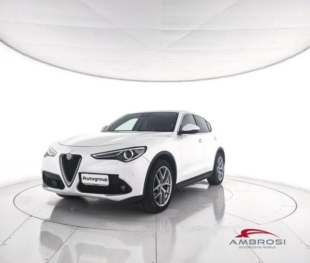 ALFA ROMEO Stelvio Diesel 2017 usata, Perugia foto