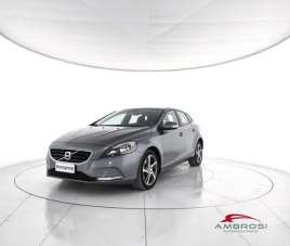 VOLVO V40 Diesel 2016 usata, Perugia