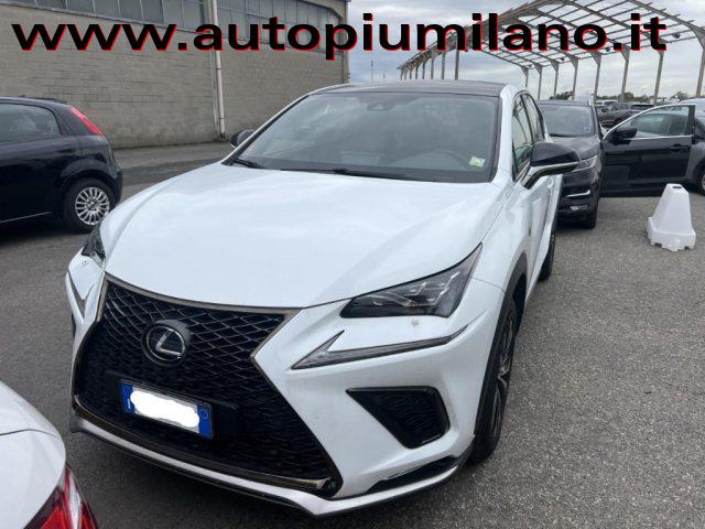 LEXUS NX 300 Elettrica/Benzina 2019 usata, Milano foto