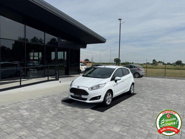 FORD Fiesta Benzina 2017 usata, Ravenna foto