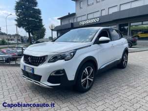 PEUGEOT 3008 Benzina 2019 usata