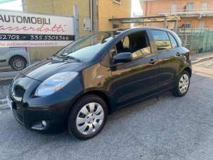 TOYOTA Yaris Benzina/GPL 2010 usata