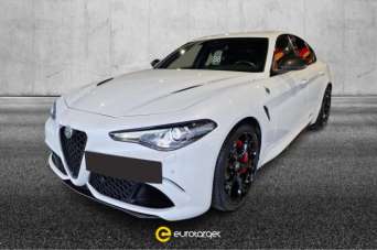 ALFA ROMEO Giulia Benzina 2021 usata