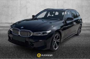 BMW 318 Benzina 2023 usata