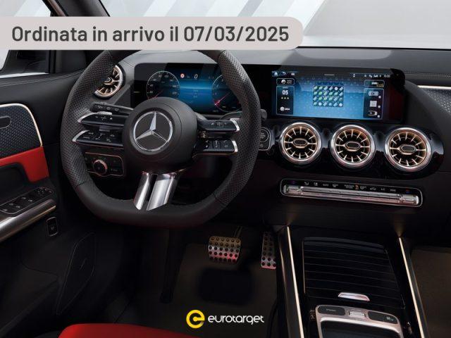 MERCEDES-BENZ GLA 200 Diesel usata foto