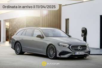 MERCEDES-BENZ E 220 Elettrica/Diesel usata