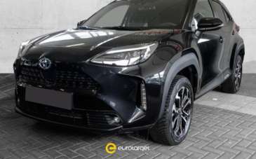 TOYOTA Yaris Cross Elettrica/Benzina 2023 usata