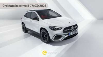 MERCEDES-BENZ GLA 200 Elettrica/Benzina usata