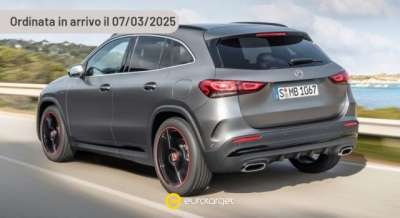 MERCEDES-BENZ GLA 250 Elettrica/Benzina usata