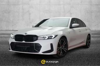 BMW 330 Benzina 2023 usata