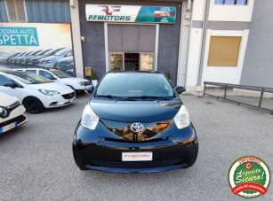 TOYOTA iQ Benzina 2012 usata, Benevento