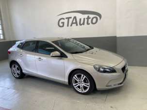 VOLVO V40 Diesel 2017 usata, Alessandria