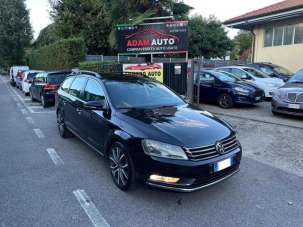 VOLKSWAGEN Passat Diesel 2011 usata