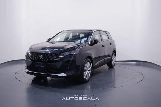 PEUGEOT 5008 Benzina 2023 usata, Napoli foto