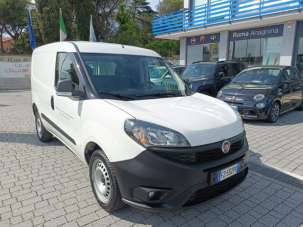 FIAT Doblo Benzina/Metano 2019 usata, Roma