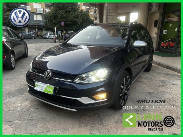 VOLKSWAGEN Golf Variant Diesel 2015 usata foto