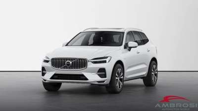 VOLVO XC60 Elettrica/Benzina 2024 usata, Perugia