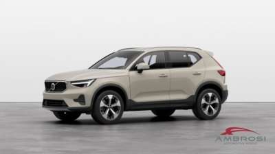 VOLVO XC40 Elettrica/Benzina 2024 usata, Perugia