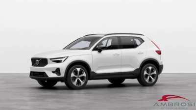 VOLVO XC40 Elettrica/Benzina 2024 usata, Perugia