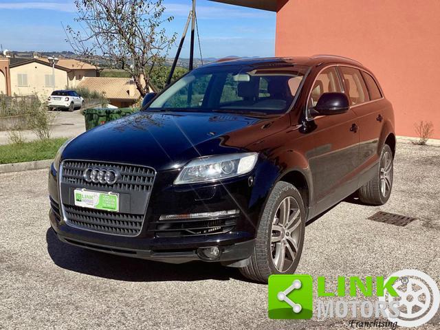 AUDI Q7 Diesel 2008 usata, Perugia foto