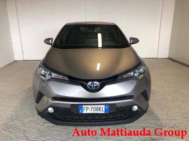 TOYOTA C-HR Elettrica/Benzina 2018 usata, Cuneo foto