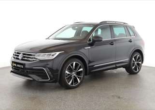 VOLKSWAGEN Tiguan Benzina 2024 usata, Milano