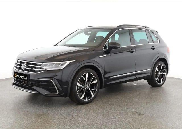 VOLKSWAGEN Tiguan Benzina 2024 usata, Milano foto