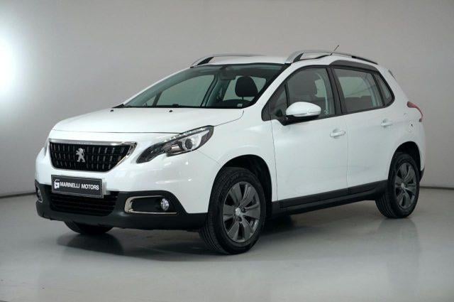 PEUGEOT 2008 Benzina 2019 usata, Milano foto