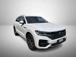 VOLKSWAGEN Touareg Diesel 2019 usata