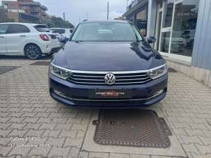 VOLKSWAGEN Passat Variant Diesel 2017 usata