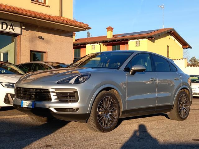 PORSCHE Cayenne Elettrica/Benzina 2022 usata, Brescia foto