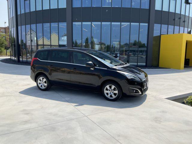 PEUGEOT 5008 Diesel 2016 usata foto