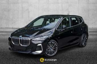 BMW 223 Elettrica/Benzina 2022 usata