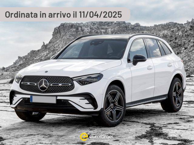 MERCEDES-BENZ GLC 300 Elettrica/Diesel usata foto