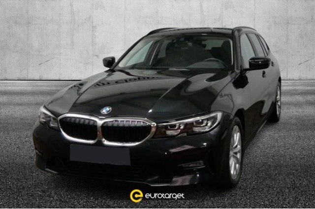 BMW 320 Elettrica/Diesel 2022 usata foto