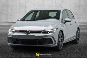 VOLKSWAGEN Golf Benzina 2021 usata