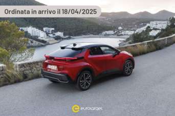 TOYOTA C-HR Elettrica/Benzina usata