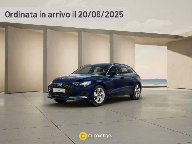 AUDI A3 Elettrica/Benzina usata foto