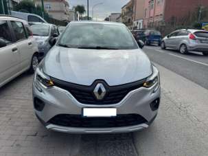 RENAULT Captur Elettrica/Benzina 2021 usata, Napoli