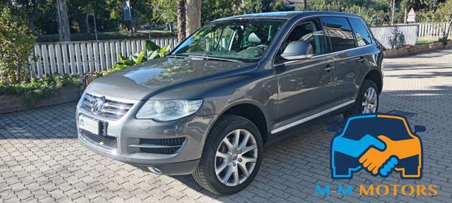 VOLKSWAGEN Touareg Diesel 2009 usata foto