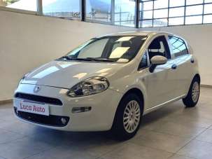 FIAT Punto Benzina 2015 usata