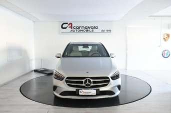 MERCEDES-BENZ B 180 Diesel 2021 usata