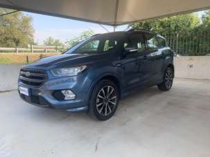 FORD Kuga Benzina 2019 usata