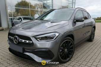 MERCEDES-BENZ GLA 200 Diesel 2022 usata