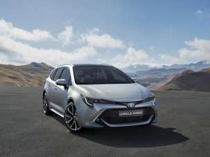 TOYOTA Corolla Elettrica/Benzina 2021 usata