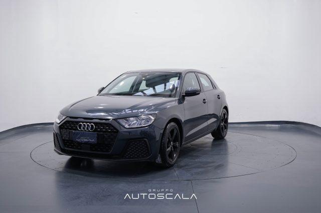 AUDI A1 Benzina 2020 usata, Napoli foto