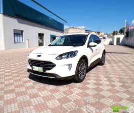 FORD Kuga Elettrica/Benzina 2020 usata