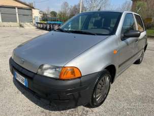 FIAT Punto Benzina 2000 usata