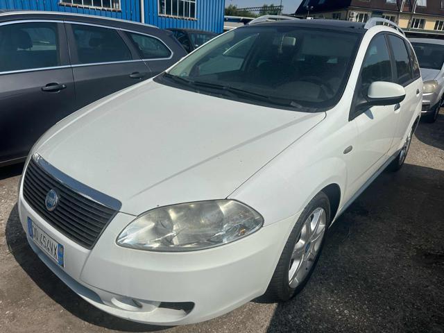 FIAT Croma Diesel 2006 usata foto