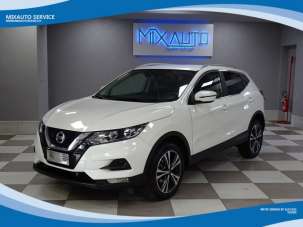 NISSAN Qashqai Benzina 2019 usata